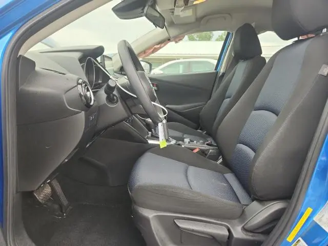 2019 TOYOTA YARIS L  