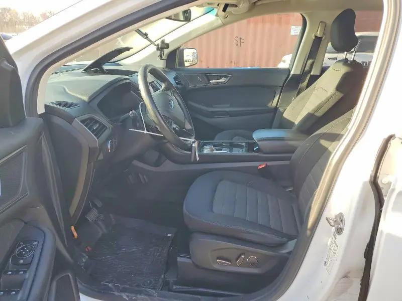 2019 FORD EDGE SE  