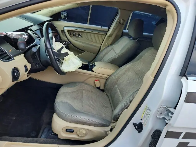 2015 FORD TAURUS SEL  