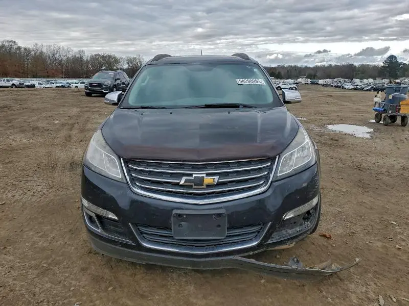 2013 CHEVROLET TRAVERSE LT  