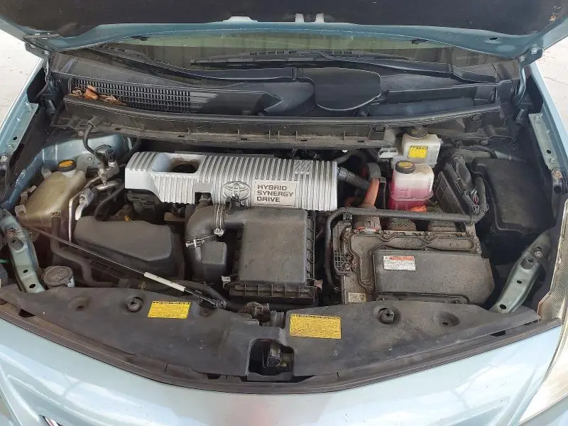 2014 TOYOTA PRIUS V FIVE  