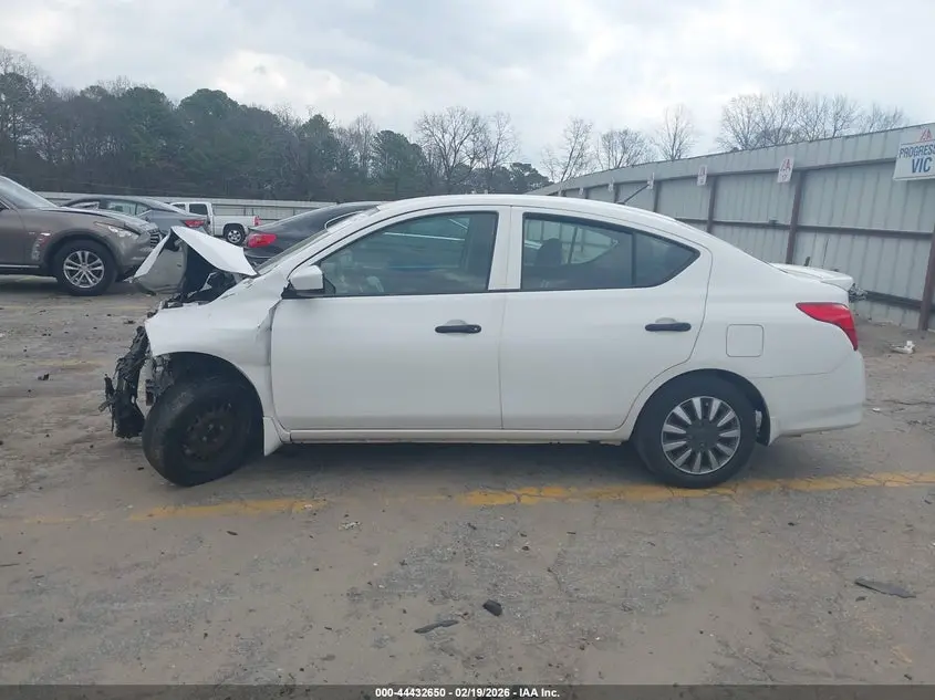2018 NISSAN VERSA 1.6 S+