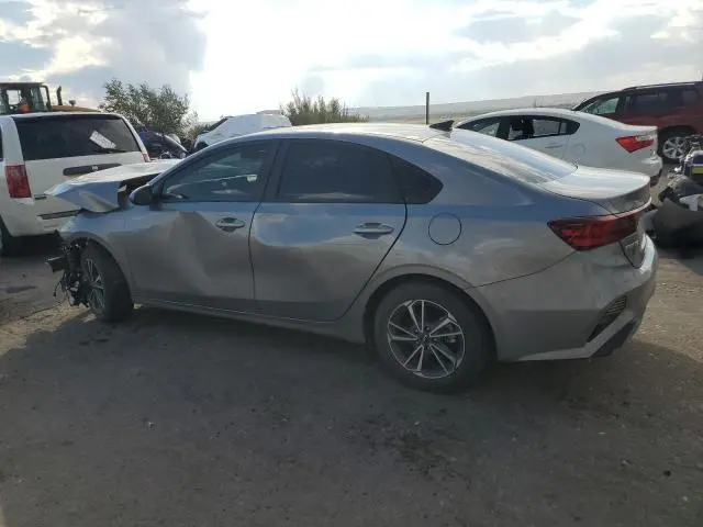 2023 KIA FORTE LX  