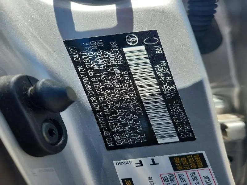 2020 TOYOTA PRIUS XLE AWD-E  