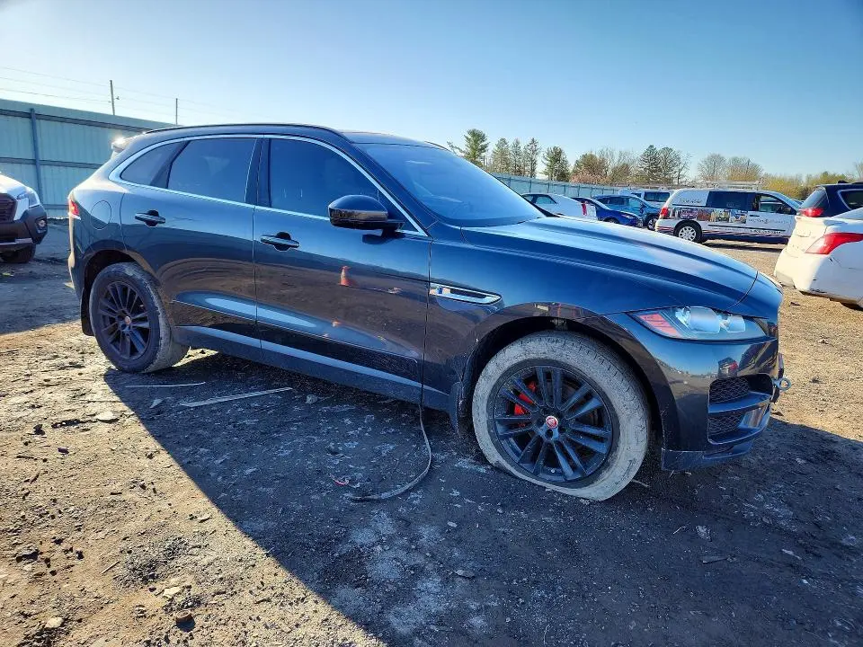 2019 JAGUAR F-PACE 25T PRESTIGE