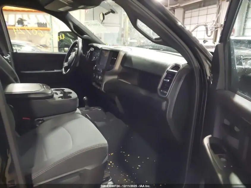 2023 RAM 2500 TRADESMAN  4X4 6'4 BOX