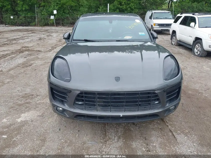 2015 PORSCHE MACAN S