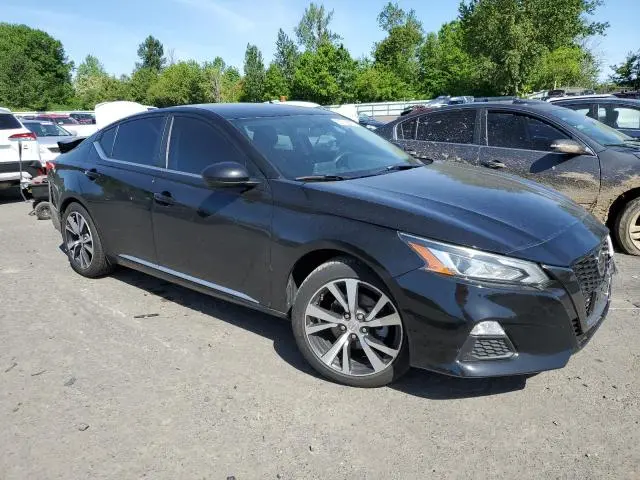 2019 NISSAN ALTIMA SR