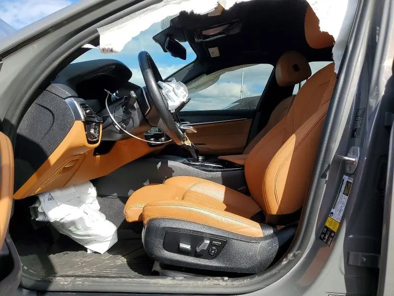 2021 BMW 530 XI  