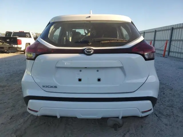 2022 NISSAN KICKS S  