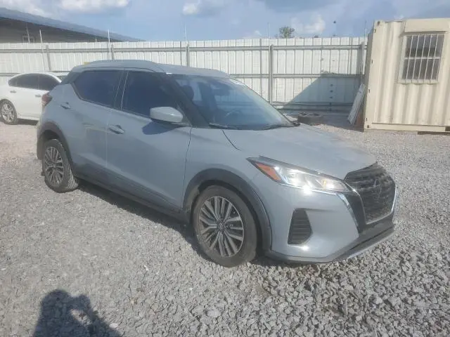 2021 NISSAN KICKS SV  