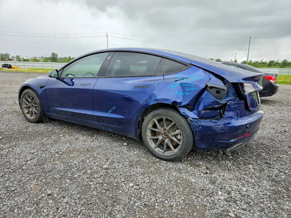 2022 TESLA MODEL 3   