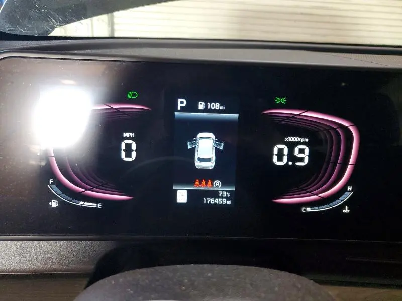 2023 KIA SPORTAGE X LINE  