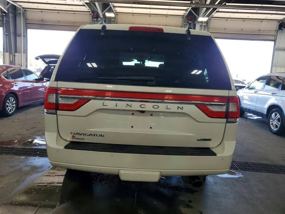 2015 LINCOLN NAVIGATOR   