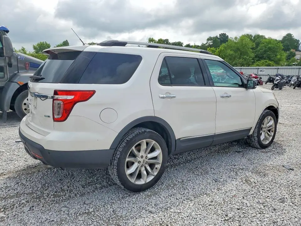 2014 FORD EXPLORER XLT  