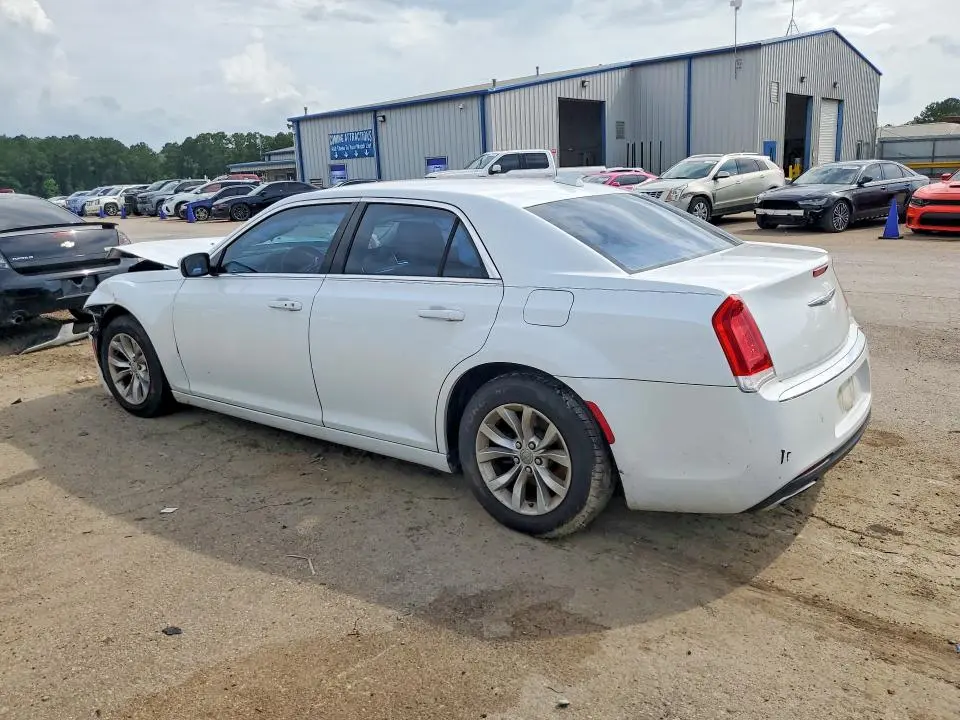 2015 CHRYSLER 300 LIMITED  