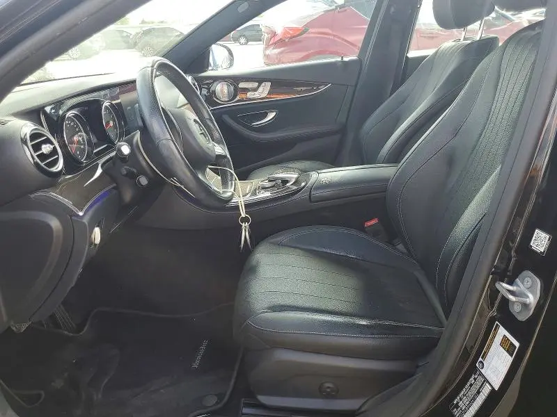 2017 MERCEDES-BENZ E 300  