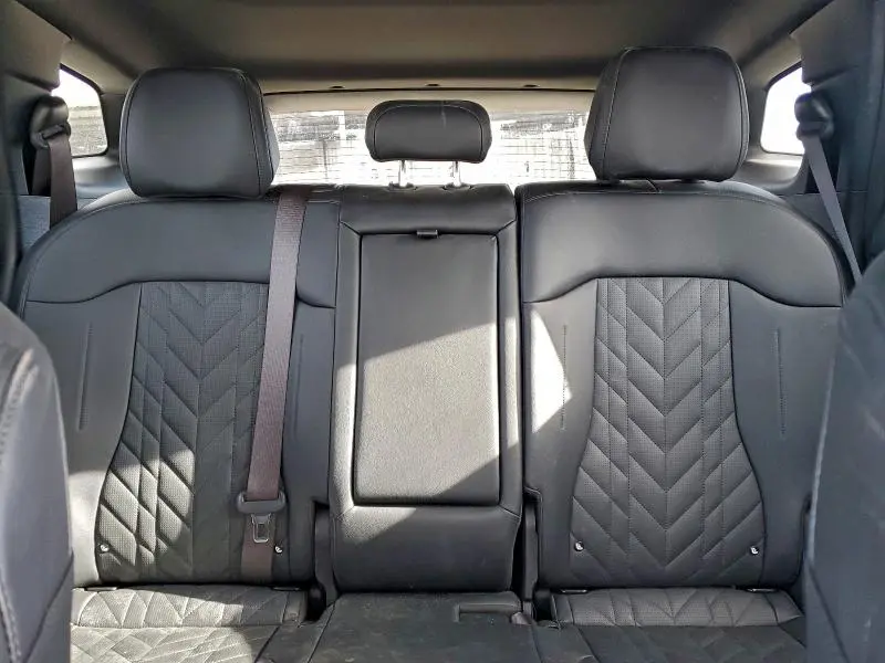 2025 KIA SPORTAGE X LINE  