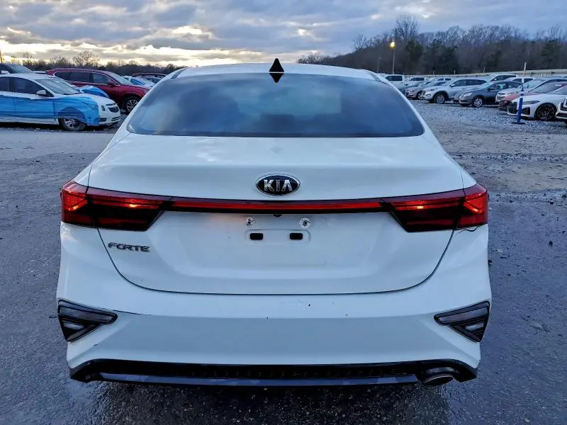 2020 KIA FORTE FE  