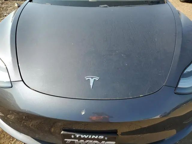 2018 TESLA MODEL 3   