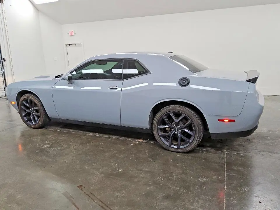 2021 DODGE CHALLENGER SXT  
