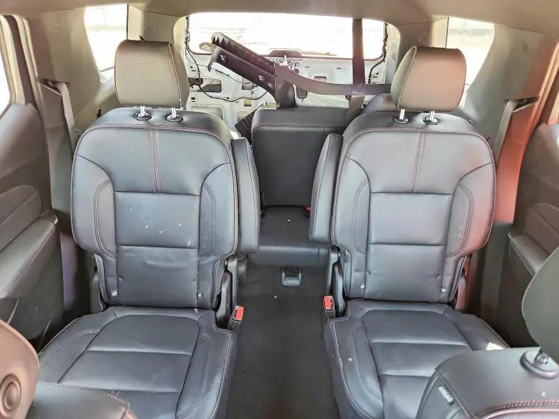 2022 CHEVROLET TRAVERSE RS  