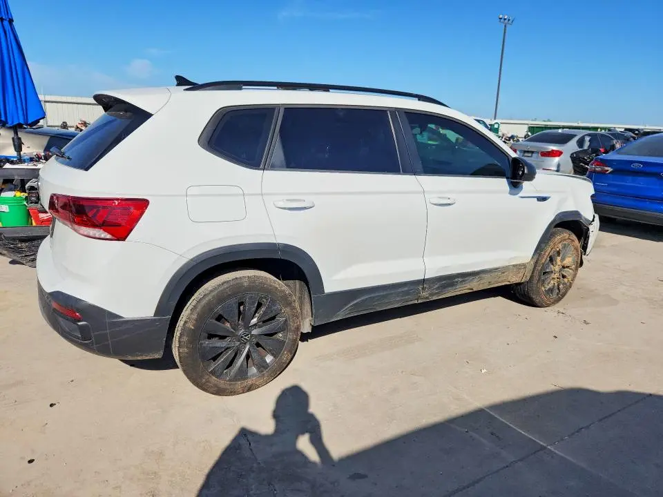 2023 VOLKSWAGEN TAOS S  