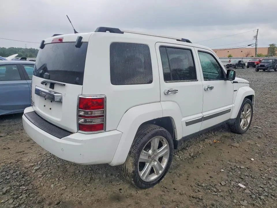2012 JEEP LIBERTY JET  