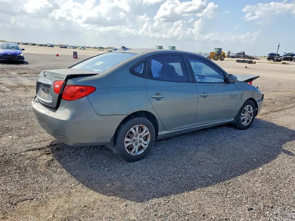 2010 HYUNDAI ELANTRA GLS  