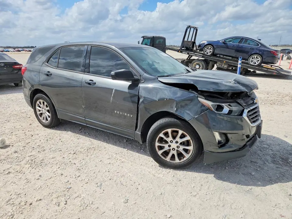 2018 CHEVROLET EQUINOX LS  