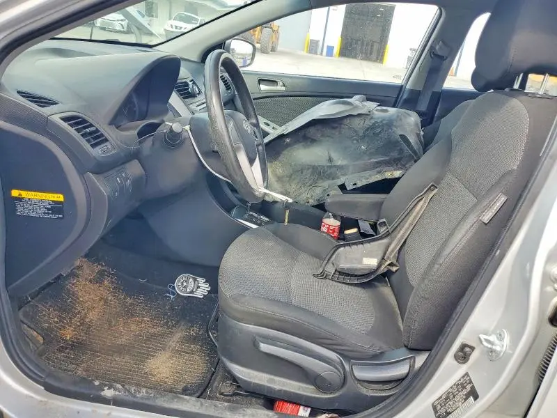 2014 HYUNDAI ACCENT GS  