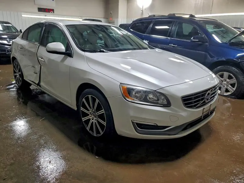 2017 VOLVO S60 PREMIER  