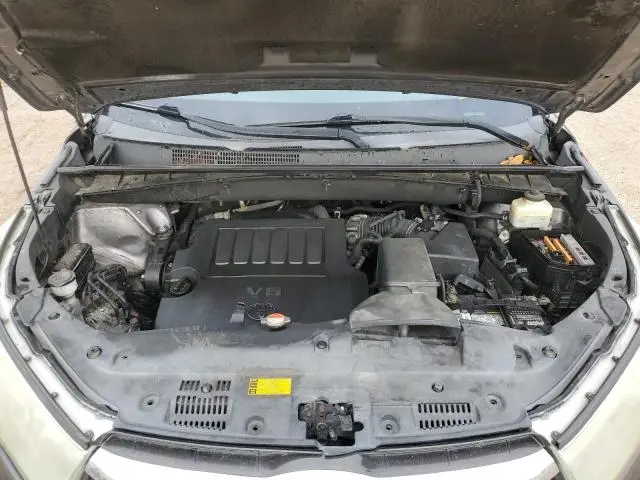 2016 TOYOTA HIGHLANDER XLE