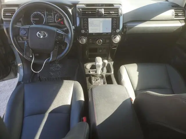 2023 TOYOTA 4RUNNER SE  
