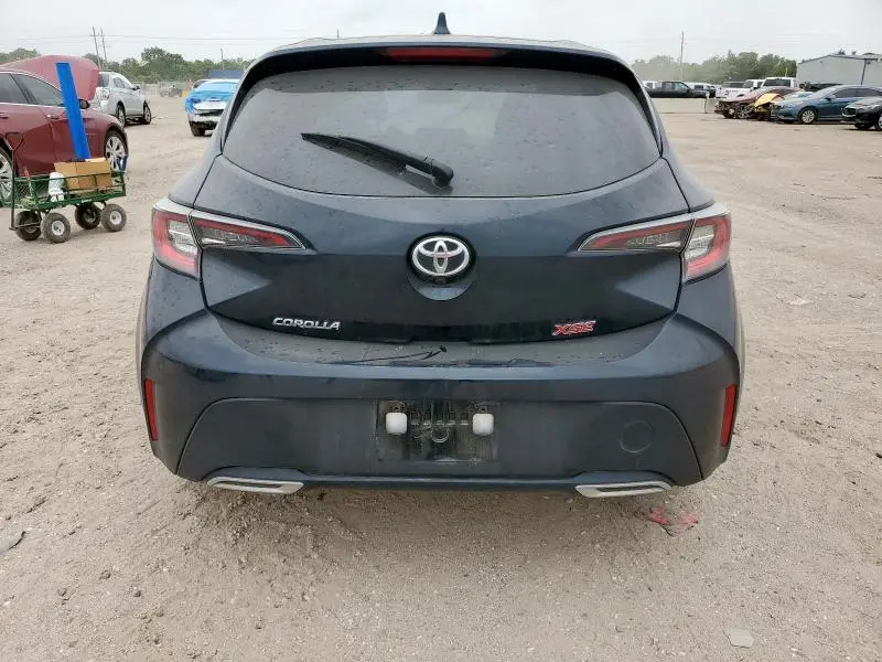 2019 TOYOTA COROLLA SE  