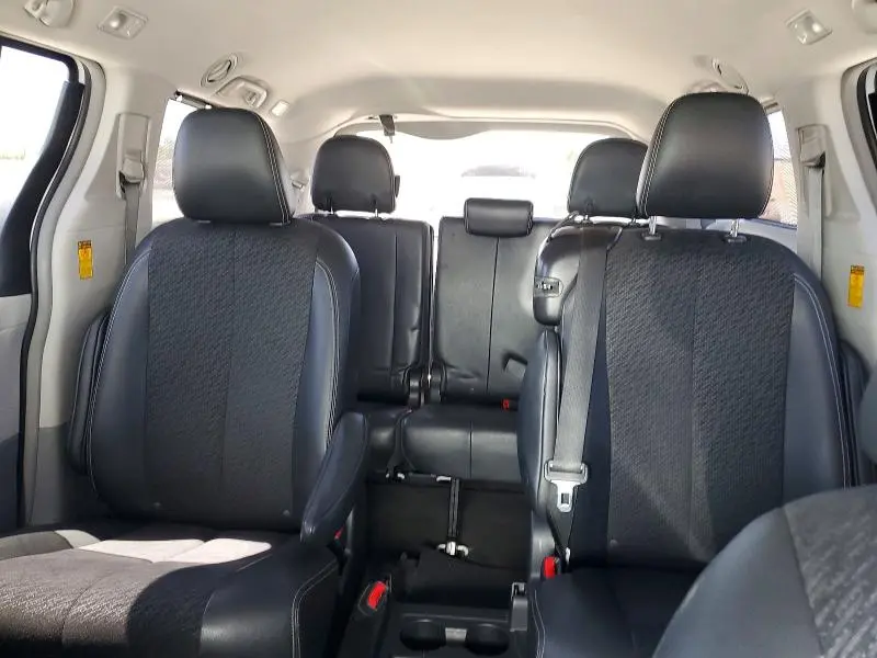 2014 TOYOTA SIENNA SPORT  