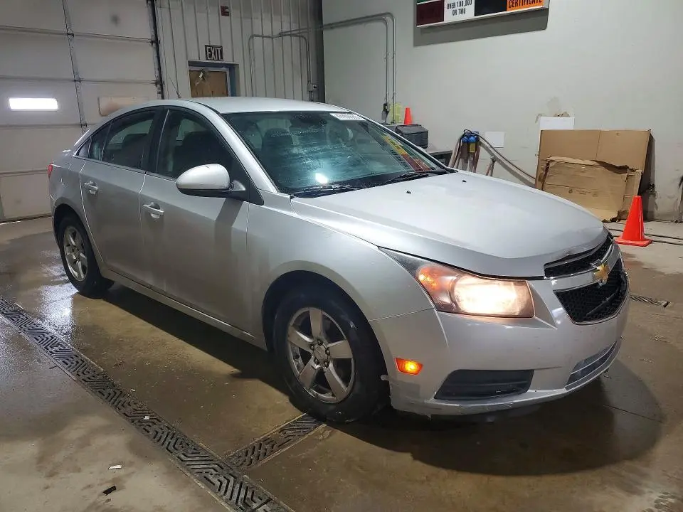 2014 CHEVROLET CRUZE LT  