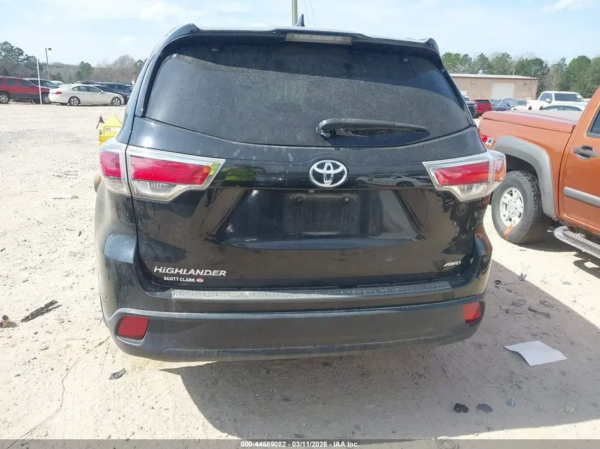 2016 TOYOTA HIGHLANDER XLE V6