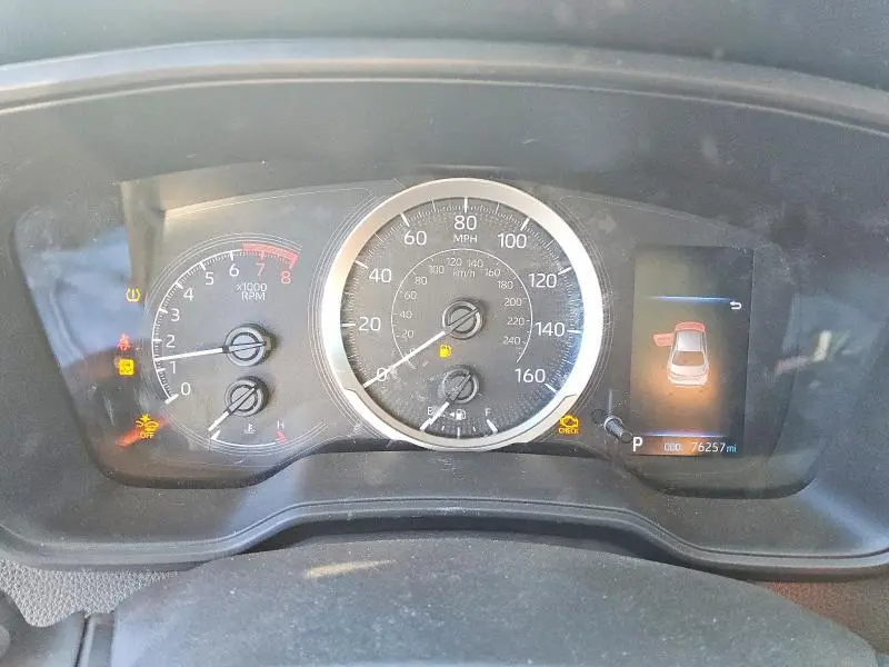 2021 TOYOTA COROLLA LE  