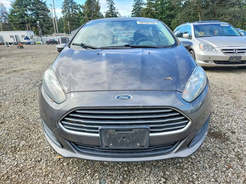 2015 FORD FIESTA SE  