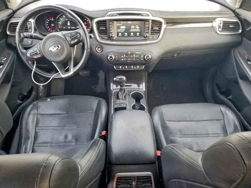 2017 KIA SORENTO EX V6  