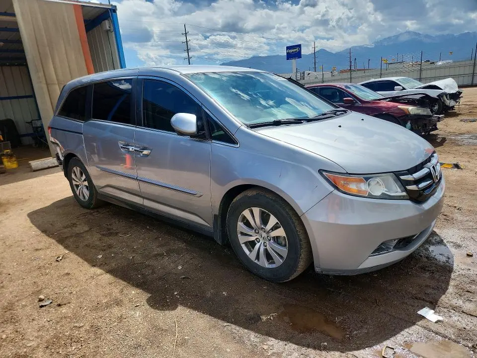 2016 HONDA ODYSSEY SE  