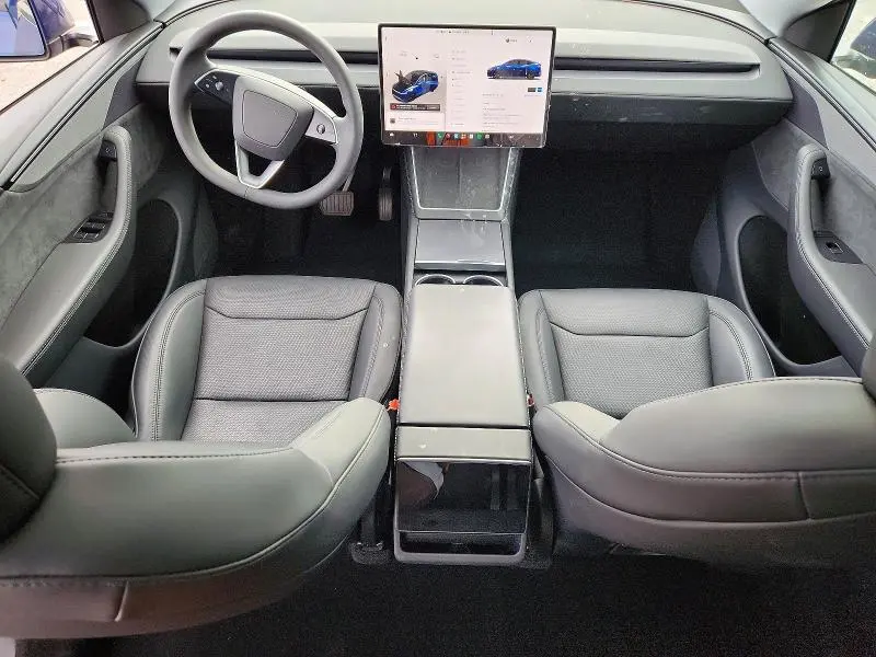 2026 TESLA MODEL Y   