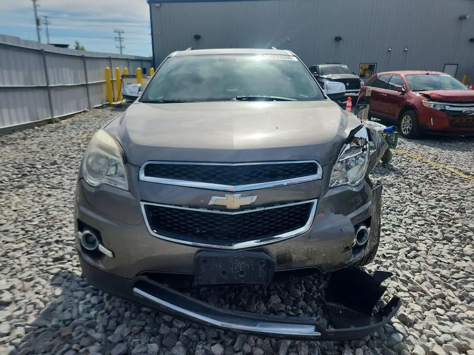 2011 CHEVROLET EQUINOX LT  