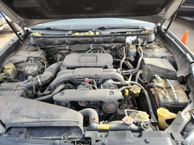 2010 SUBARU OUTBACK 2.5I PREMIUM  