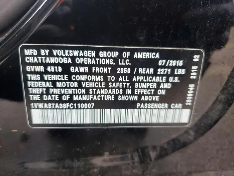 2015 VOLKSWAGEN PASSAT S  