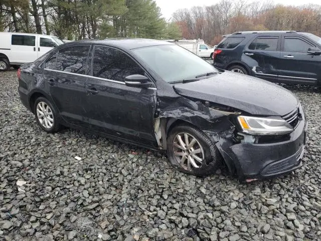 2013 VOLKSWAGEN JETTA SE  