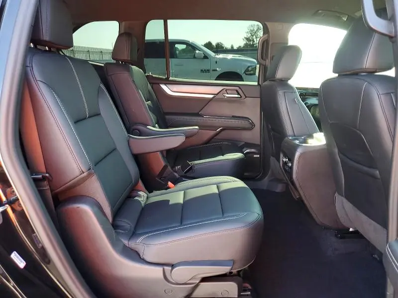 2024 GMC ACADIA UPLEVEL  