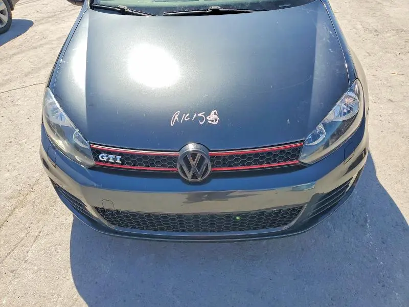 2013 VOLKSWAGEN GTI   