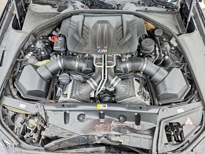 2013 BMW M5   